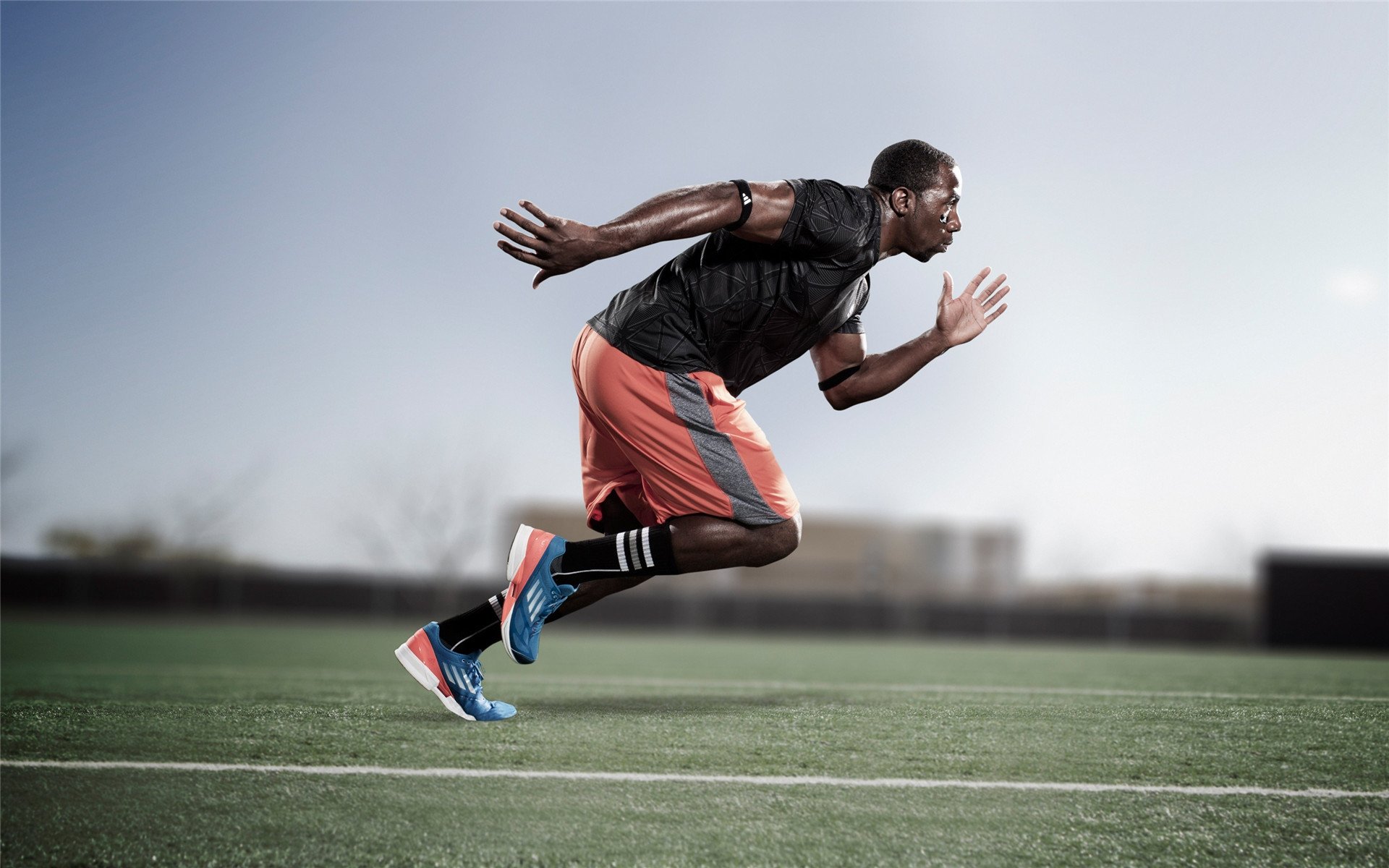 英超球队融合AI心率追踪模型动态调整球员出场时间，英超新人